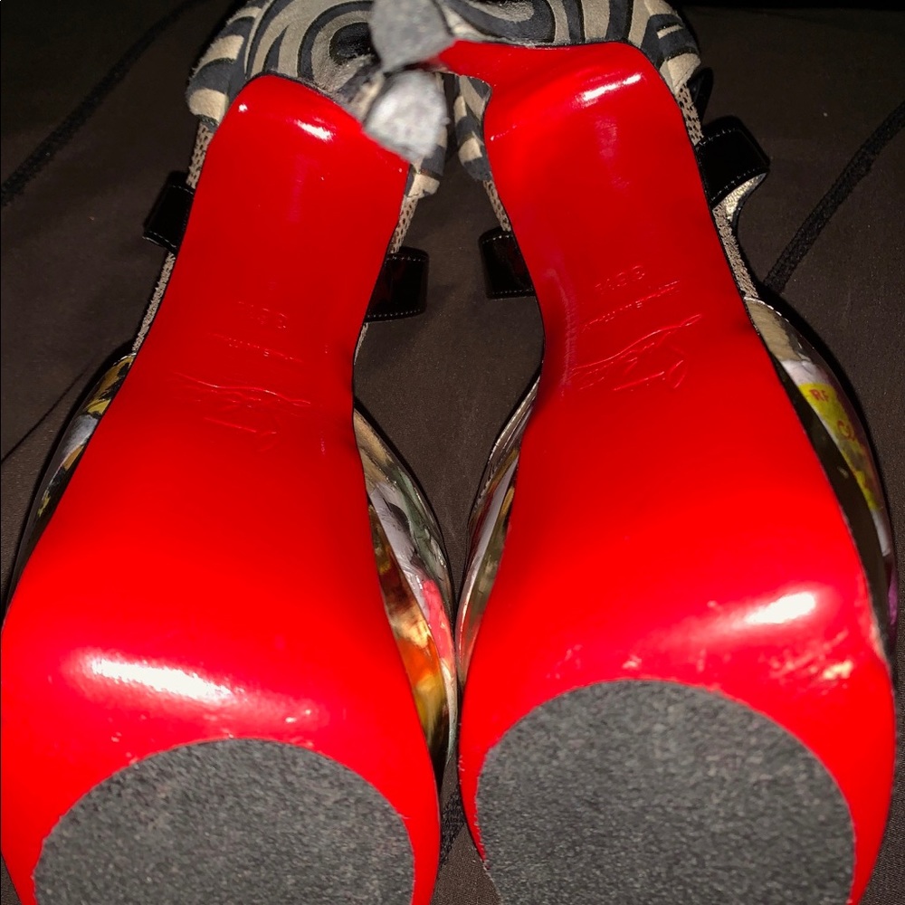 Stiletto - Picture 4 of 8